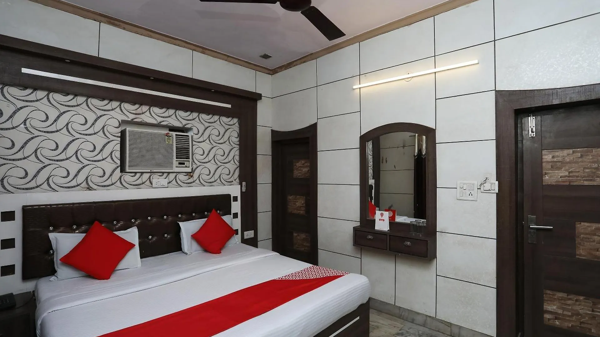 Hotel O Vanshika Agra