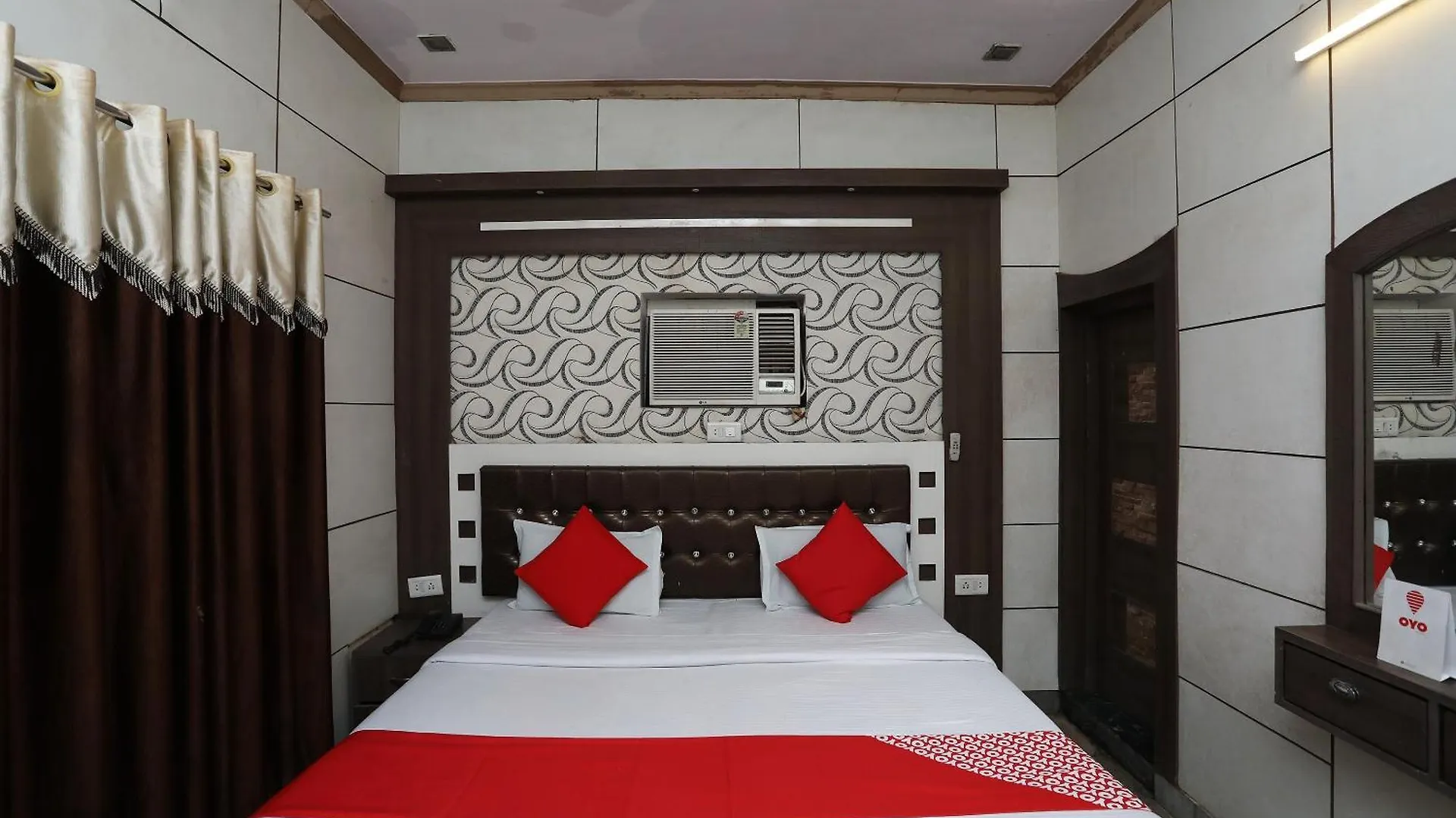 Hotel O Vanshika Agra   Agra (Uttar Pradesh)