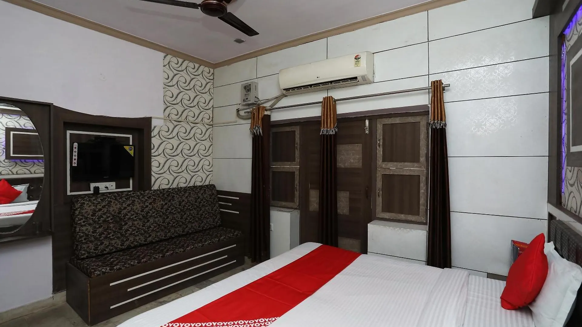 Hotel O Vanshika Agra